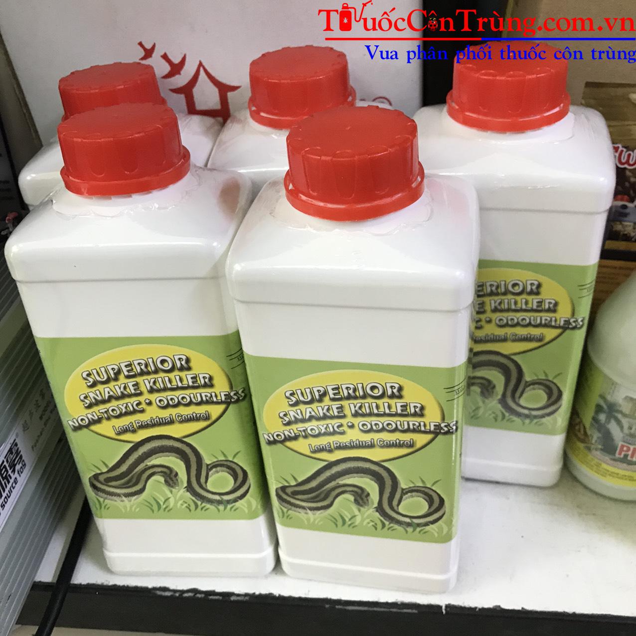 Superior Snake Killer Là sản phẩm thuốc diệt rắn, bột xua đuổi rắn của Singapore mang lại hiệu quả cao cho người sử dụng